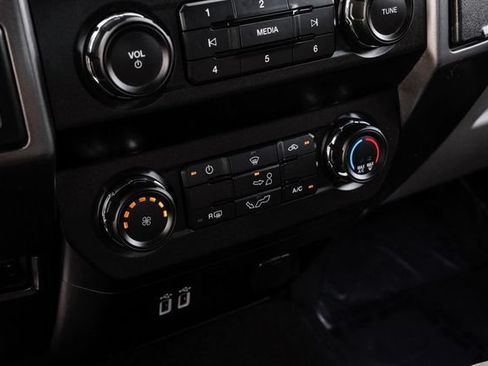 Used 2019 Ford F150 XLT w/ Equipment Group 301A Mid RWD image 24
