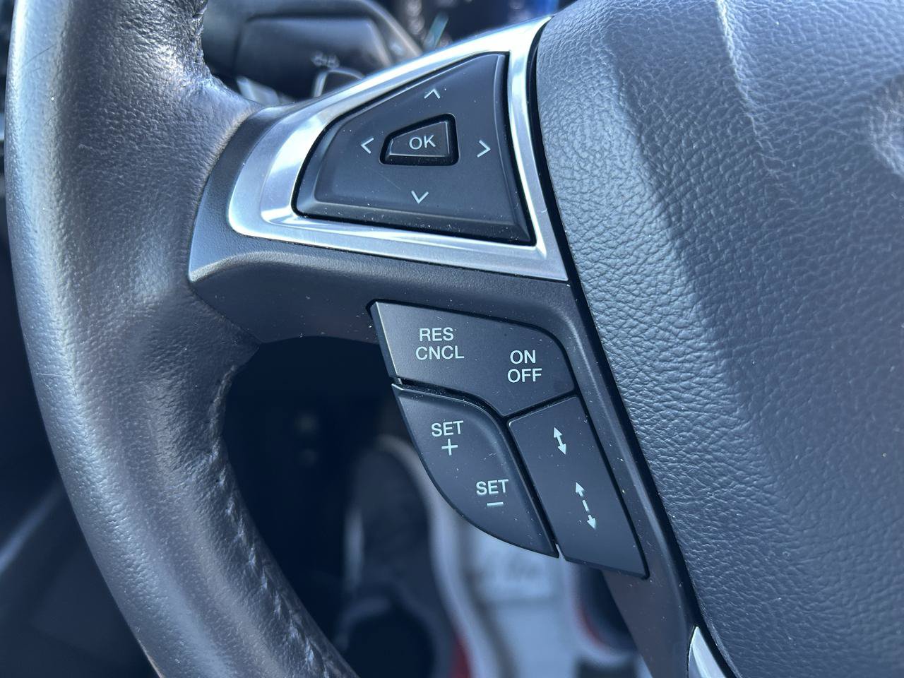 Used 2015 Ford Fusion Titanium FWD image 19