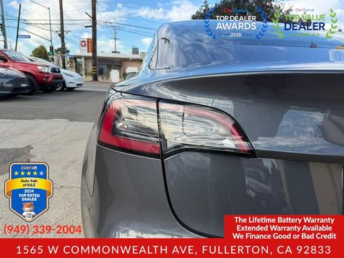 Used 2019 Tesla Model 3 Standard Range Plus RWD image 18
