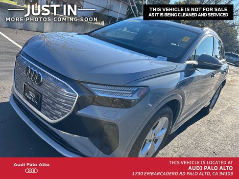 Used 2022 Audi Q4 e-tron Prestige image 1