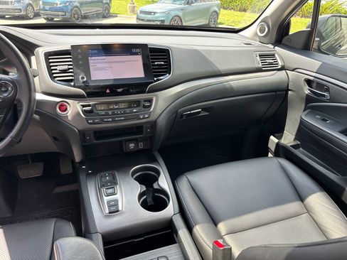 Used 2023 Honda Ridgeline RTL image 32