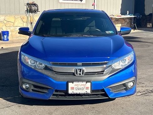 Used 2018 Honda Civic EX-T image 9