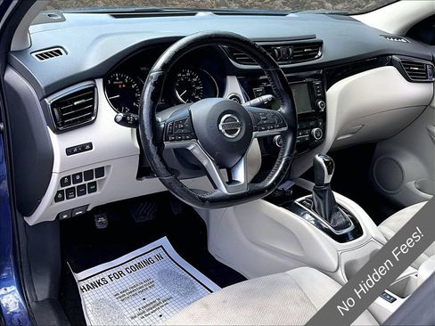 Used 2021 Nissan Rogue Sport SV AWD/4WD image 10