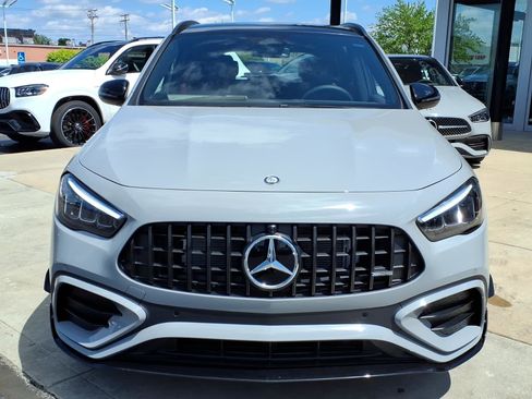 New 2026 Mercedes-Benz GLA 35 AMG 4MATIC image 2