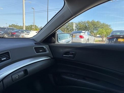 Used 2019 Acura ILX Base image 27