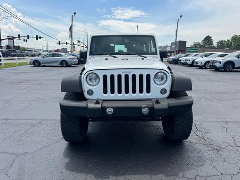 Used 2014 Jeep Wrangler Sport w/ Quick Order Package 24S AWD/4WD image 3