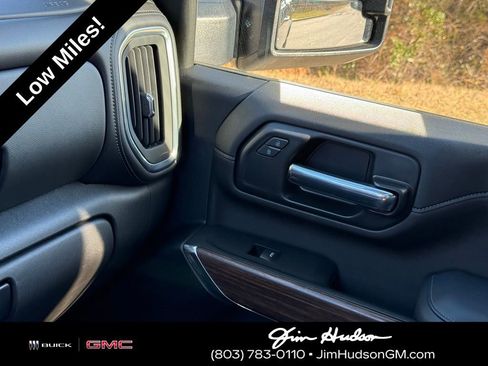 Used 2022 Chevrolet Silverado 2500 High Country w/ Z71 Off-Road Package image 36