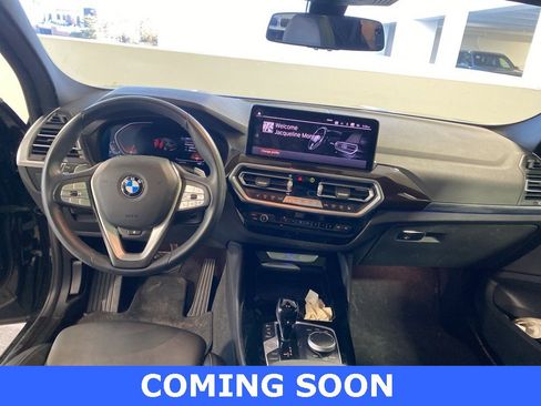 Used 2024 BMW X4 xDrive30i w/ Parking Assistance Package image 9