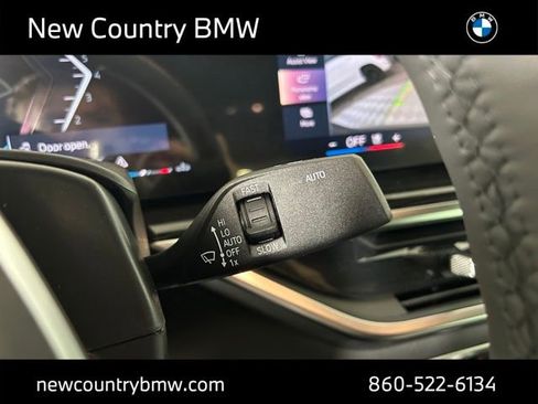 New 2026 BMW X6 xDrive40i w/ Executive Package image 18