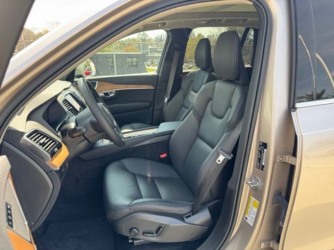 Certified 2024 Volvo XC90 B6 Plus w/ Protection Package AWD/4WD image 30