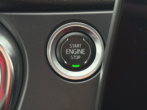 Used 2025 Chevrolet Blazer LT image 43