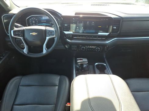 Used 2023 Chevrolet Silverado 1500 LTZ image 15