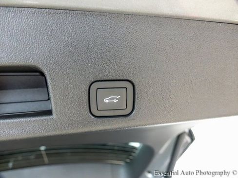 New 2026 Buick Enclave Preferred w/ Power Package image 21