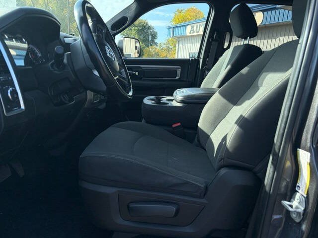 Used 2021 RAM 1500 Warlock AWD/4WD image 10