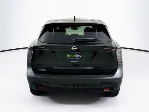 Used 2025 Nissan Kicks SV FWD image 7