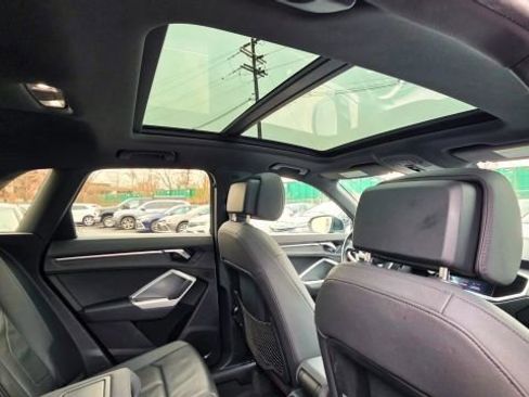 Used 2020 Audi Q3 2.0T Premium w/ Convenience Package image 35