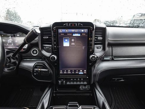 Used 2023 RAM 2500 Limited image 33