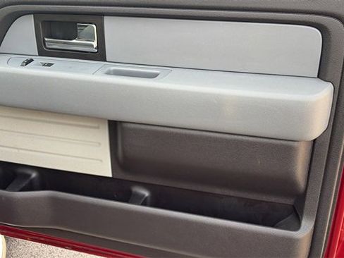 Used 2014 Ford F150 XLT w/ Equipment Group 302A Luxury image 32