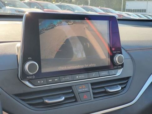 Used 2022 Nissan Altima 2.0 SR image 30