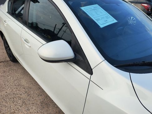 Used 2010 MAZDA MAZDA3 i Touring image 28