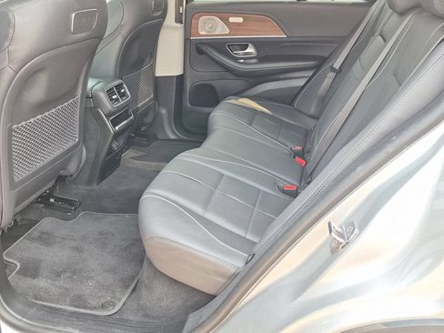 Used 2020 Mercedes-Benz GLE 450 4MATIC w/ MBUX Technology Package image 26