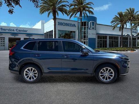 Used 2024 Honda CR-V EX image 6