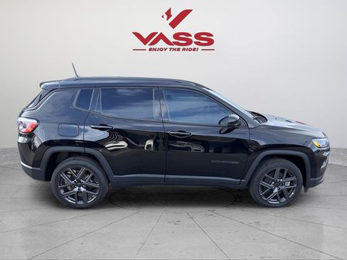 New 2026 Jeep Compass Limited image 8