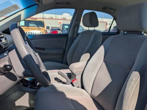 Used 2007 Toyota Corolla CE image 7