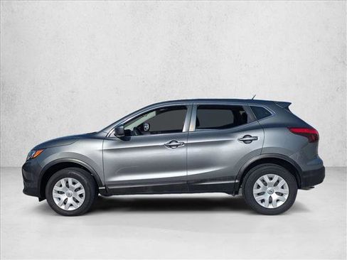 Used 2018 Nissan Rogue Sport S FWD image 9