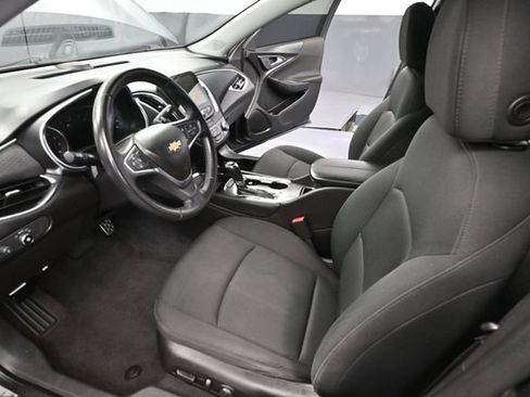 Used 2016 Chevrolet Malibu LT FWD image 21