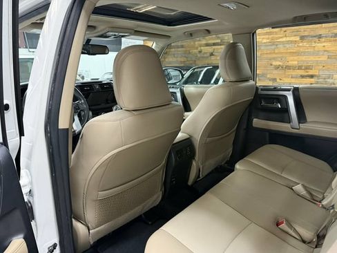 Used 2016 Toyota 4Runner SR5 Premium AWD/4WD image 22