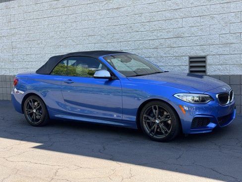 Used 2016 BMW M235i xDrive Convertible AWD/4WD image 4