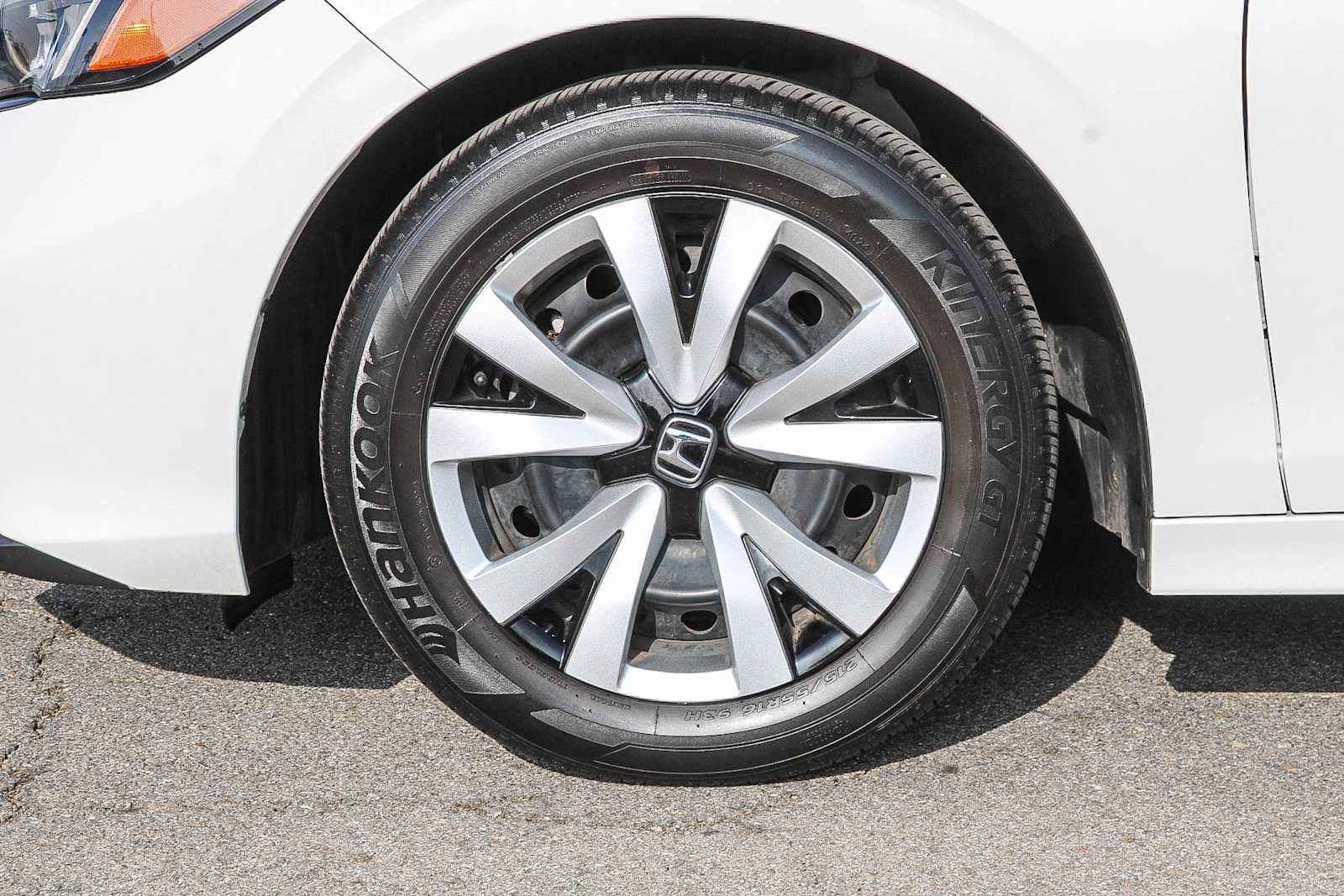 Certified 2025 Honda Civic LX image 11