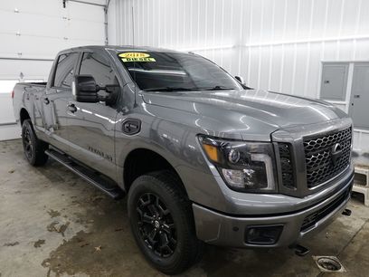 Used 2018 Nissan Titan SL w/ Midnight Edition