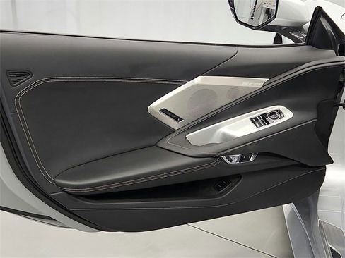 Used 2020 Chevrolet Corvette Stingray Preferred Cpe w/ 2LT Preferred Equipment Group image 28