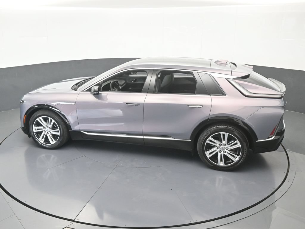 Used 2024 Cadillac Lyriq Tech RWD image 63