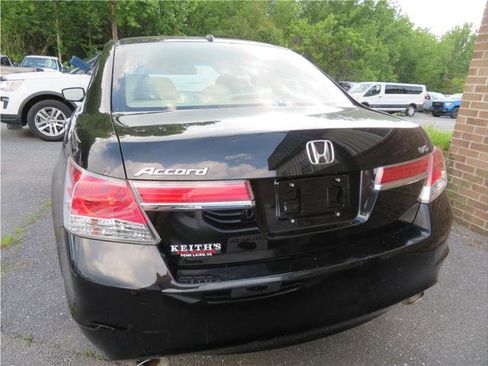 Used 2011 Honda Accord EX-L image 18