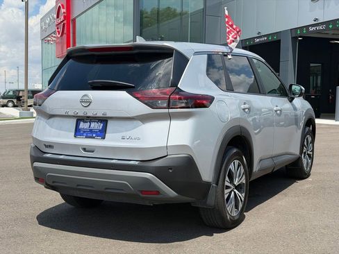 Certified 2023 Nissan Rogue SV AWD/4WD image 5