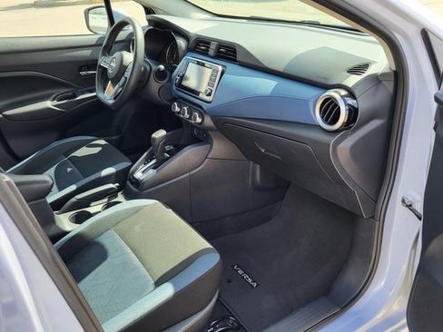 Used 2025 Nissan Versa SV image 27