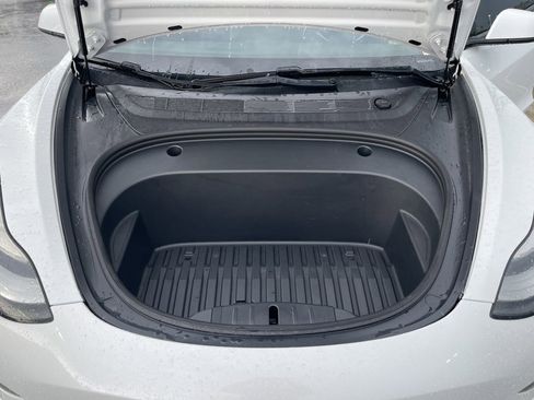 Used 2020 Tesla Model 3 Long Range image 37