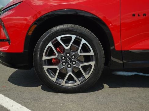 Used 2023 Chevrolet Blazer RS image 11