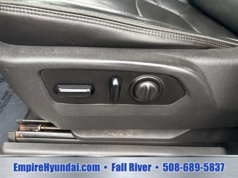 Used 2019 Chevrolet Silverado 1500 High Country w/ Safety Package II AWD/4WD image 19