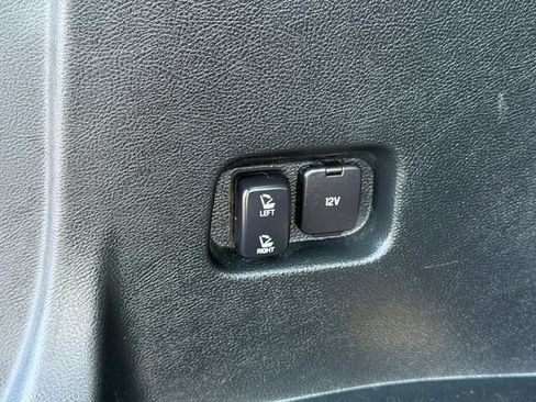 Used 2019 Ford Edge Titanium AWD/4WD image 27