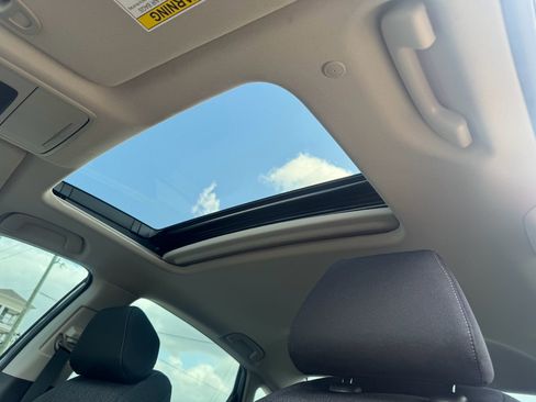 Certified 2025 Honda Accord SE image 21