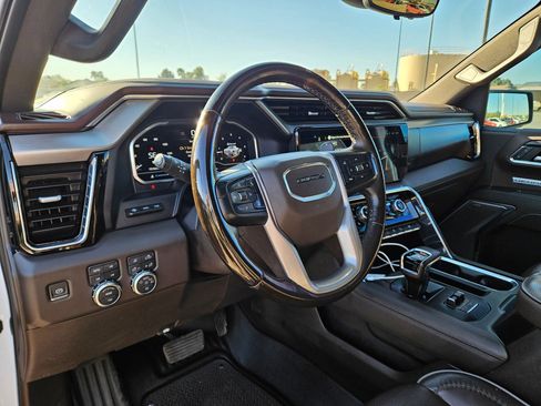 Used 2024 GMC Sierra 1500 Denali w/ Denali Reserve Package image 16
