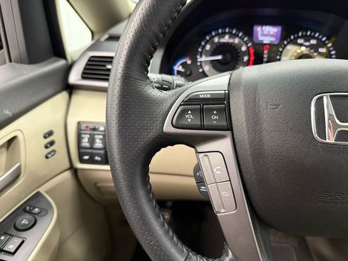 Used 2013 Honda Odyssey Touring image 29