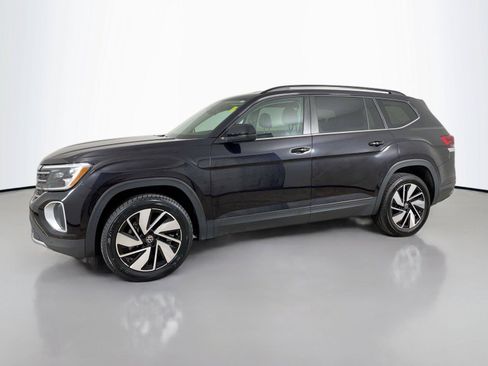 Used 2024 Volkswagen Atlas SE AWD/4WD image 8