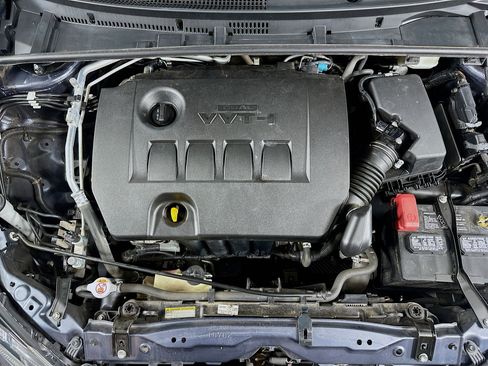 Used 2019 Toyota Corolla LE FWD image 30