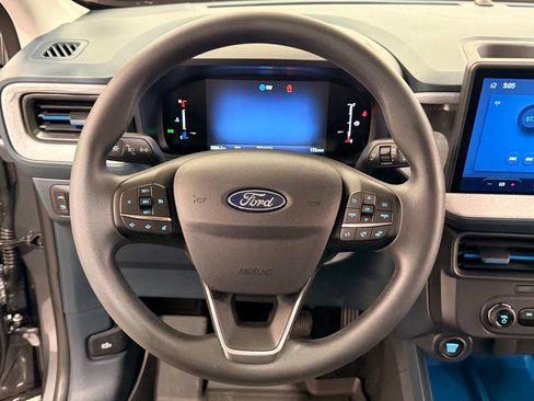 Certified 2025 Ford Maverick XLT FWD image 20