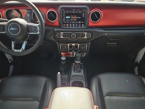 Used 2023 Jeep Gladiator Rubicon w/ Cold Weather Group AWD/4WD image 7